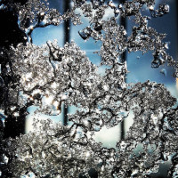 /album/500px/frozen-icing-water-window-ice-jpg/